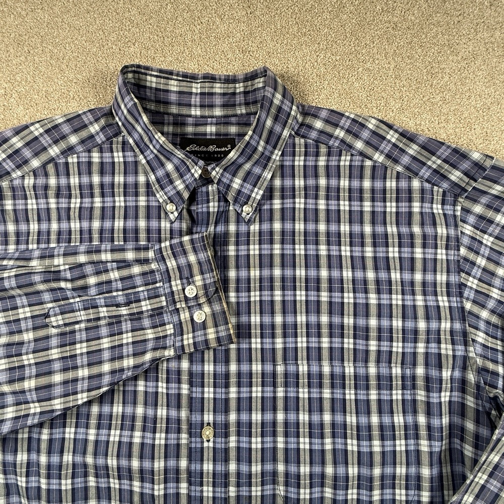 Eddie Bauer Men's Blue Plaid Large Long Sleeve Button Down Shirt